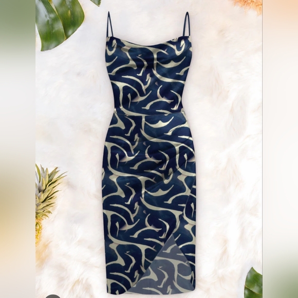 Averie Dresses & Skirts - Averie NWT Navy and White Wave Dress